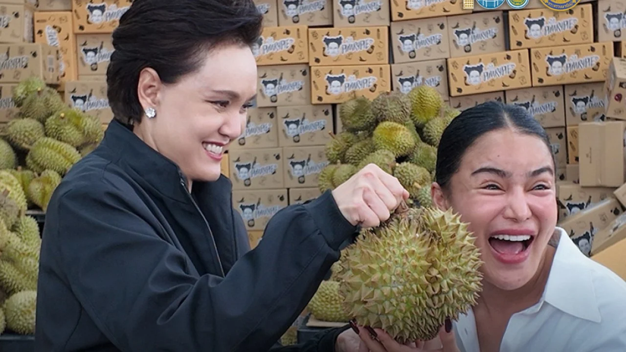 Thai influencer sells premium durians for dirt cheap to avoid rotting amid surplus
