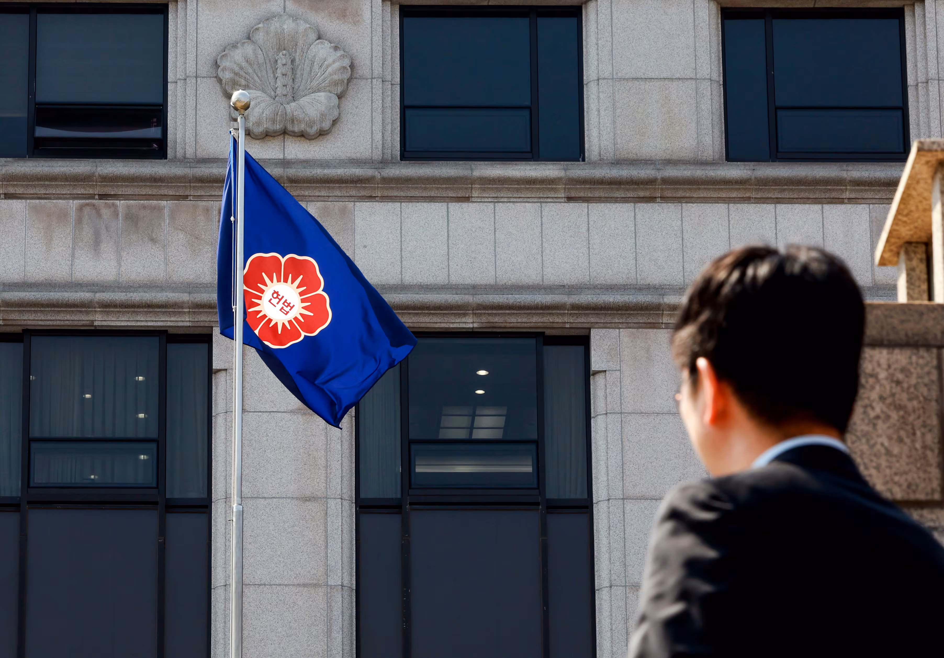 헌재, 재판소원 전원재판부 첫 회부…백신 입찰담합 재판 관련