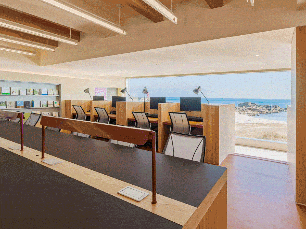 서핑의 도시 양양·고성... ‘텍스트힙’ 성지로 변신