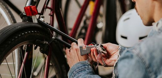 Komfort-Fahrradschlösser von Abus, Axa, Lenklock, Trelock und I Lock It im Test