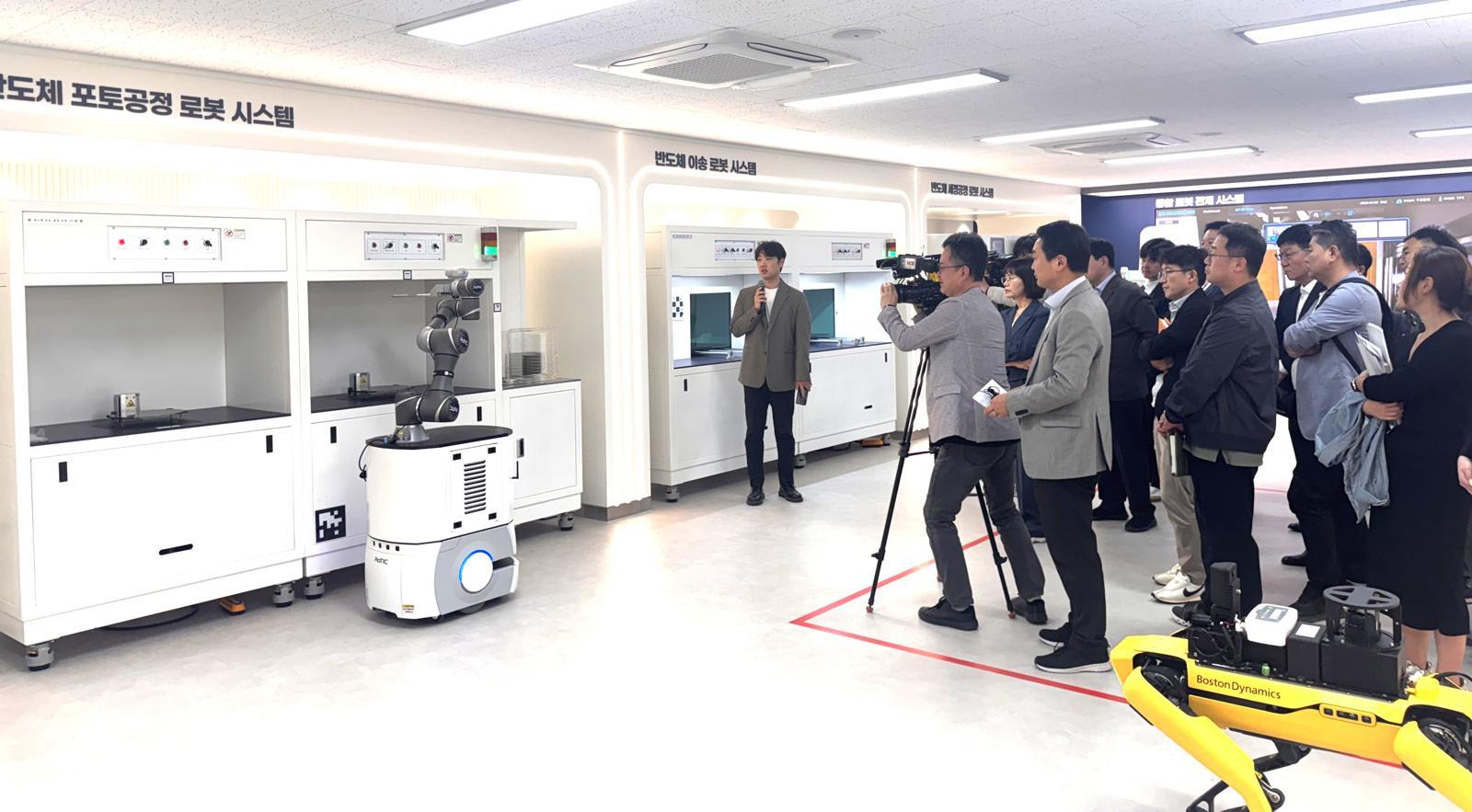 이송부터 협업까지…대구 경북, 로봇으로 산업 판 바꾼다