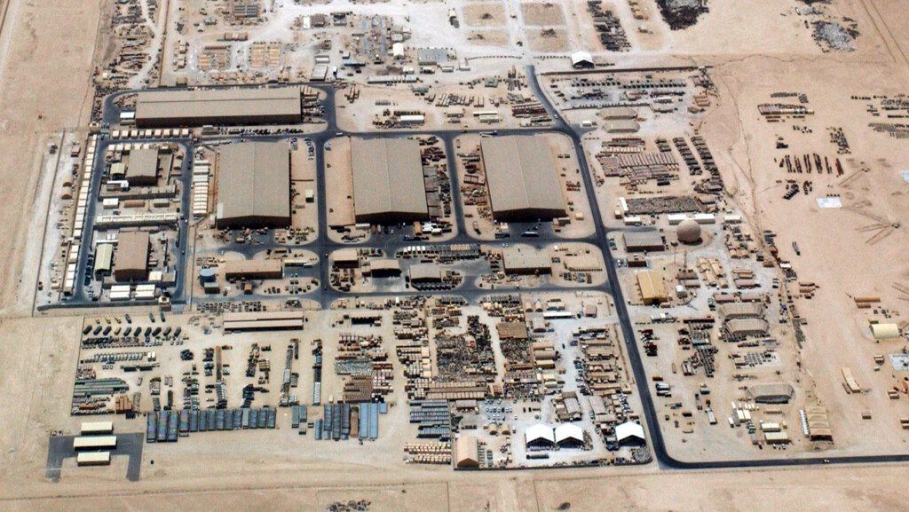 Ucrania enseñó a usar drones. Irán ha ido un paso más allá: convertirlos en una trituradora de radares y bases de EEUU