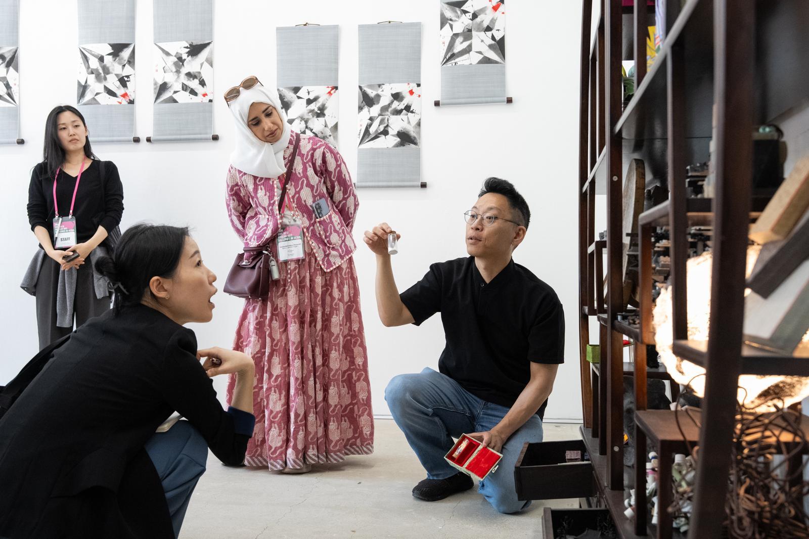 K미술에 반한 글로벌 아트페어 책임자 8명 “내 지갑이 위험”