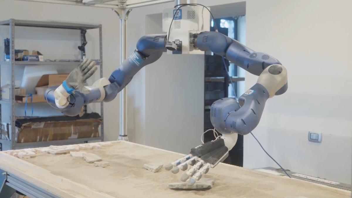 Un robot con inteligencia artificial ayuda a reconstruir frescos de Pompeya