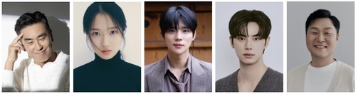 Ryu Seung-ryong to star in 'The Miracles of the Namiya General Store'