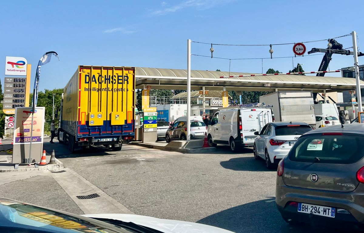 Superprofits de Total : « Bien joué à eux »… A la pompe, des automobilistes entre indifférence et indignation