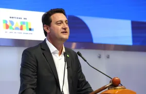 Desconhecimento sobre candidato de Ratinho embaralha disputa no PR, mostra Quaest