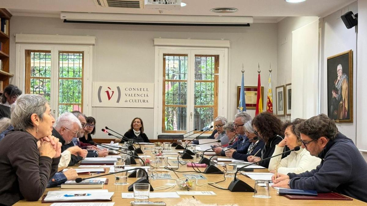 ¿La IA habla valenciano? El Consell Valencià de Cultura, preocupado por su “extinción digital”