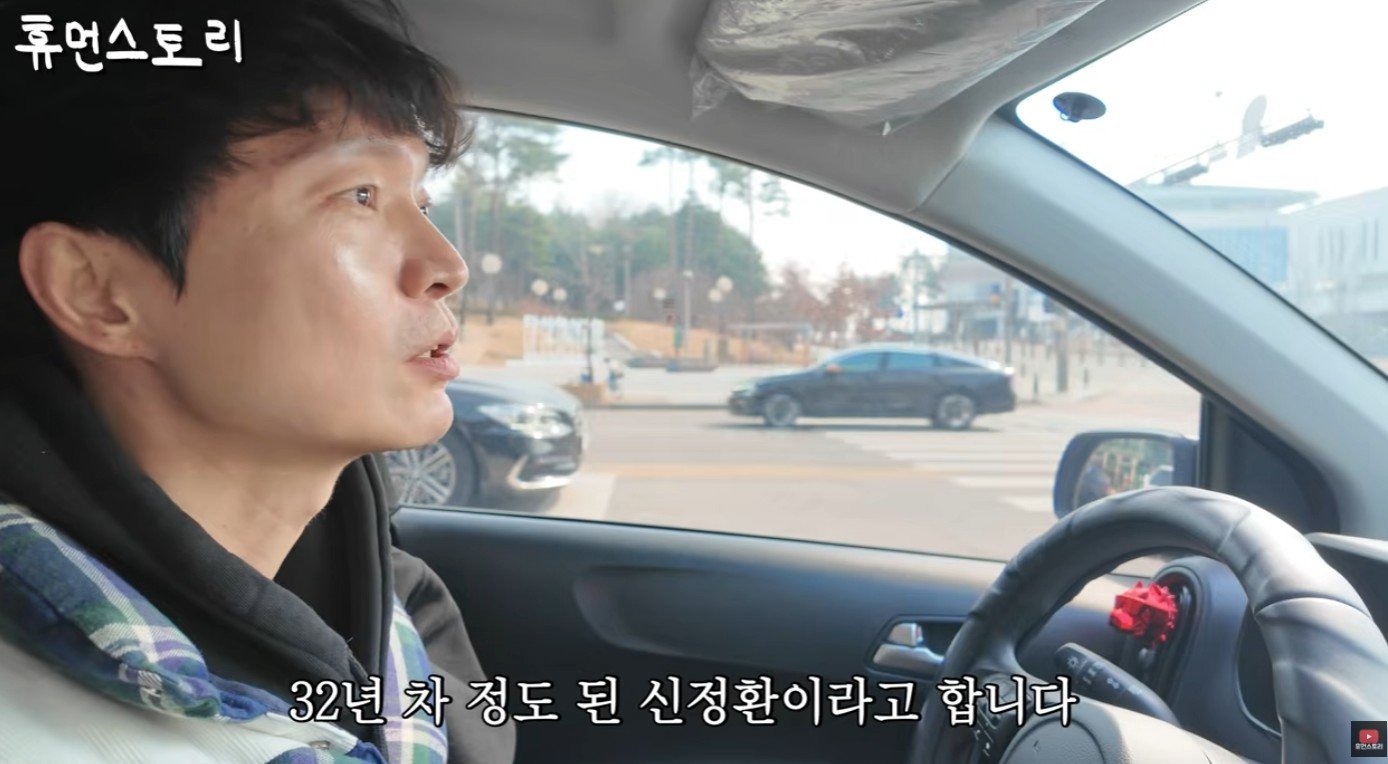 ‘자숙 16년’ 신정환, 식당 사장 됐다…“월 매출 1억”