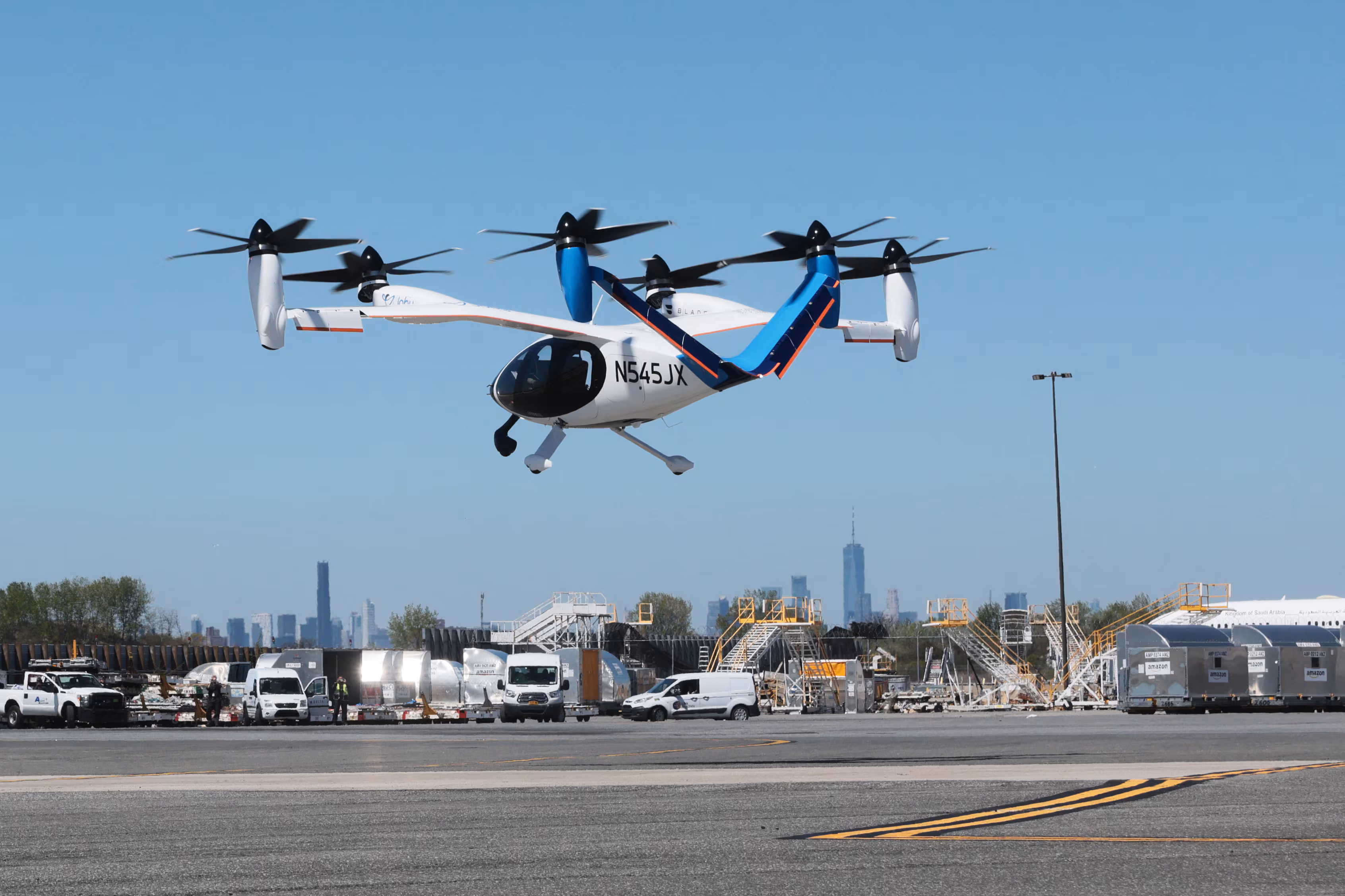 2시간 거리 10분 만에… 전기 수직이착륙기, 뉴욕서 시범비행 성공