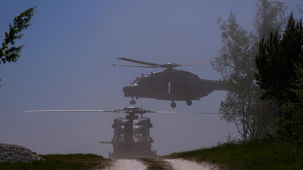 Emmanuel Macron salue la démontrsation de force des Européens après l'exercice militaire Orion