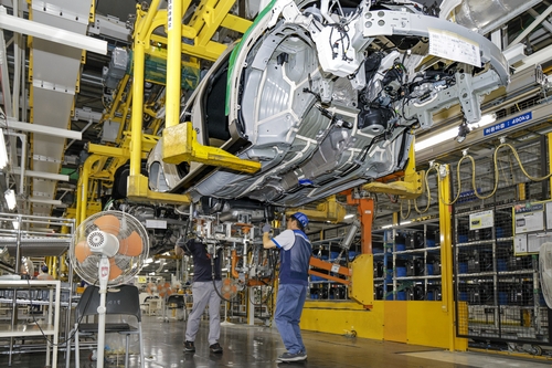 (Yonhap Feature) Automation powers GM's global small SUV exports at S. Korean plant