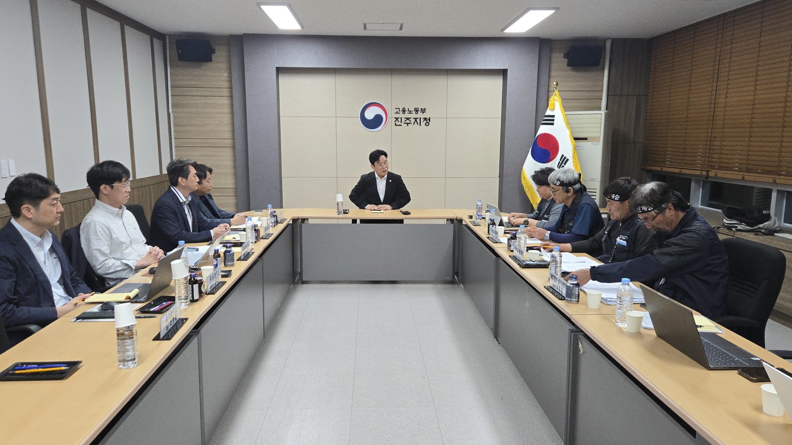 화물연대-BGF로지스, 화물연대 요구안 잠정합의…11시 조인식