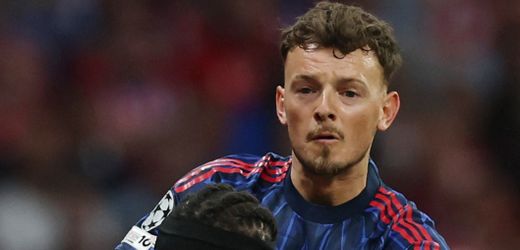 Atlético Madrid: Ben White tritt auf Vereinswappen – und bekommt es mit den Simeones zu tun