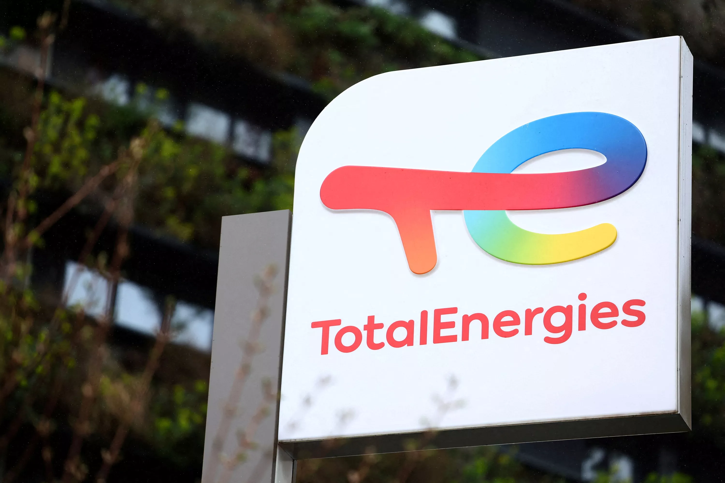 Porté par la flambée des prix de l’énergie, TotalEnergies dévoile un bénéfice de 5,8 milliards de dollars au premier trimestre