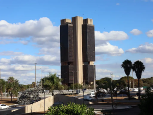 BC anuncia leilões para rolagem de swaps com vencimento em junho