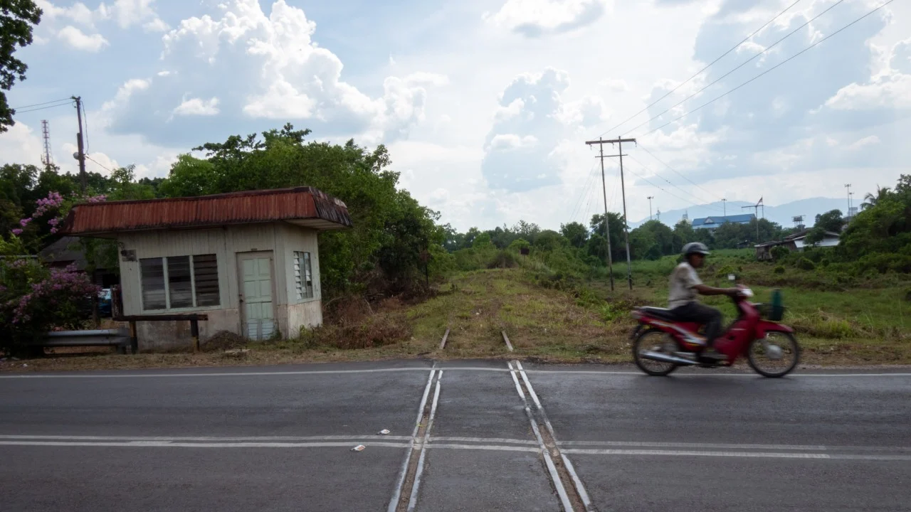 Indonesian migrant smugglers target Malaysia entry via Singapore, Thailand