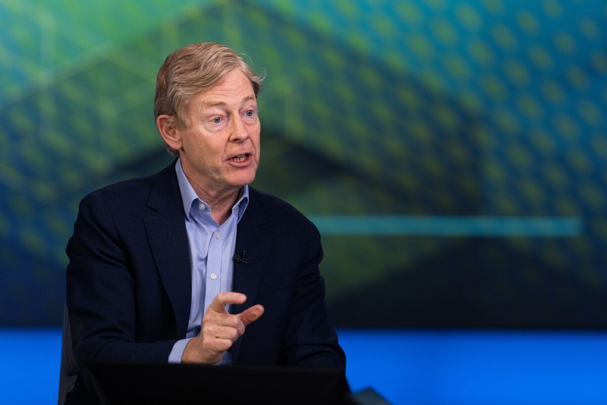 UK Billionaire’s Family Office Targets More Private Equity Exits