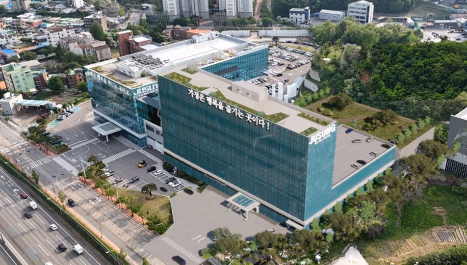 BNK證 “주성엔지니어링, 밸류에이션 부담스러운 수준…투자 의견 하향”