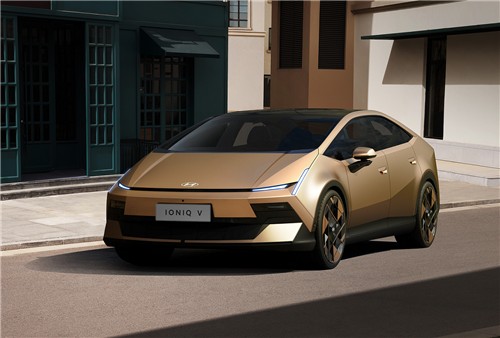 Hyundai unveils 1st Ioniq model for China market
