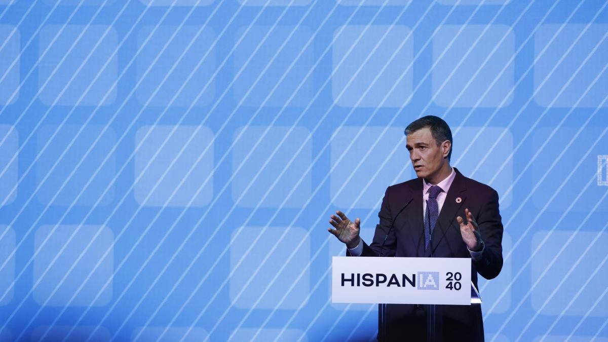 Sánchez defiende una IA ética frente al “colonialismo silencioso” de la oligarquía tecnológica