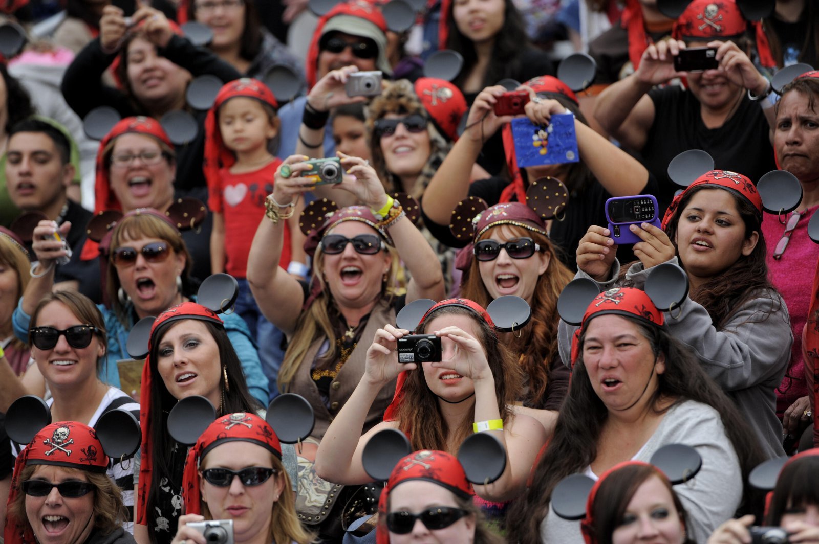 디즈니 직원의 AI 사용량…한 명이 9일간 ‘46만 번’ 질문