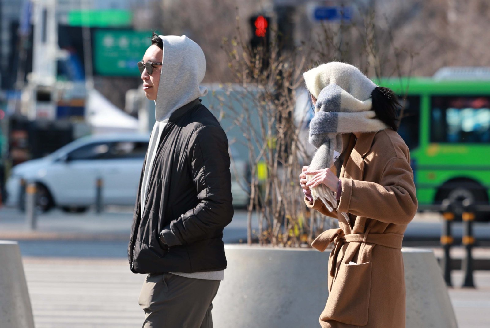 내일 낮 최고 21도 ‘큰 일교차’…제주도 약한 비