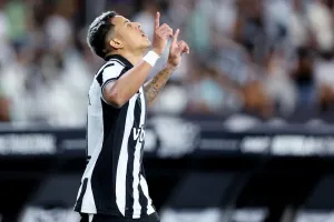 Botafogo tem dívida de R$ 1,1 bilhão só pela contratação de jogadores